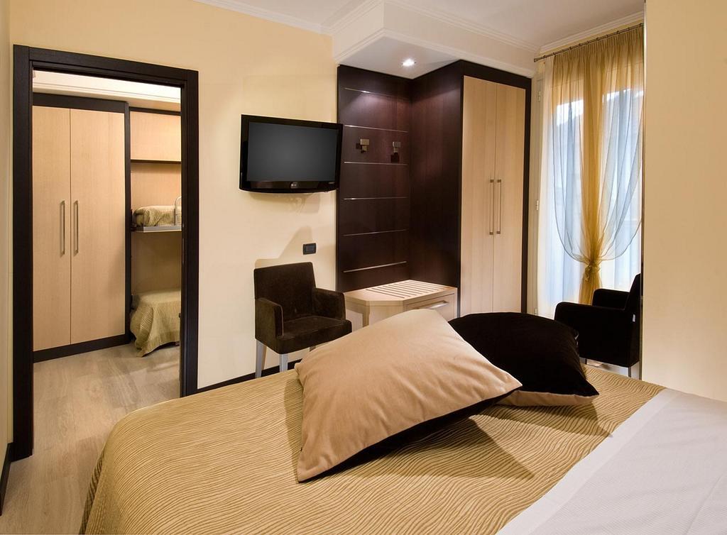 סן בנדטו דל טרנטו Hotel Imperial חדר תמונה